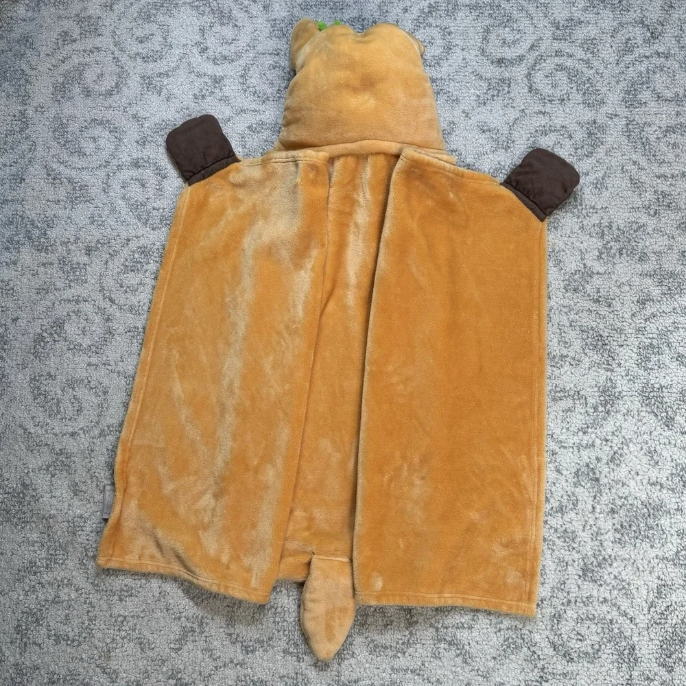 F.A.O. SCHWARZ‎ One Piece Hooded Fleece Reindeer Wrap Soft Cozy Warmth